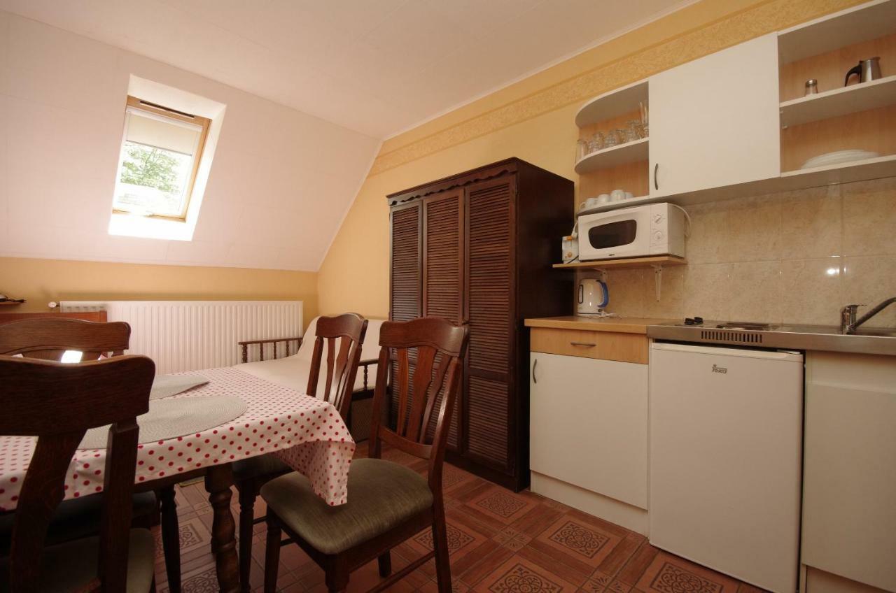 Burg Apartman Gyula Exterior photo